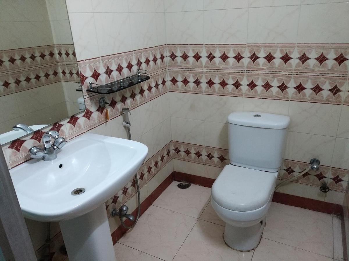 Hotel Relax Kalkutta Kültér fotó